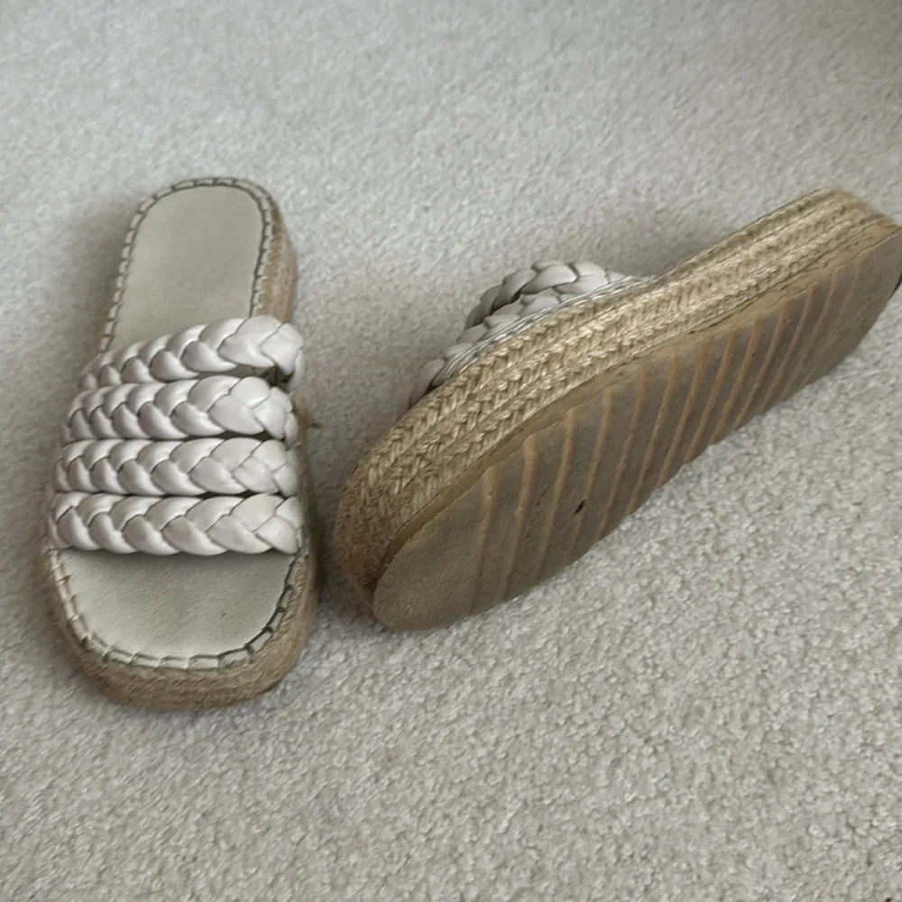 Wedges shoes